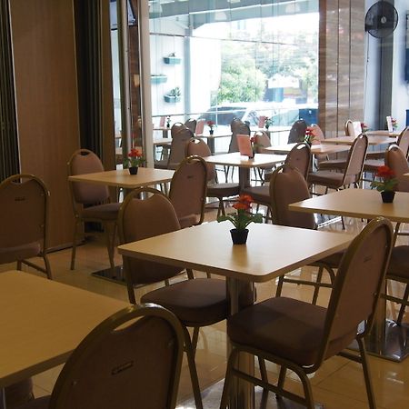 G7 Hotel Jakarta Bagian luar foto